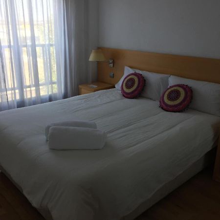 Apartment Close To Airport, Ifema Madrid Luaran gambar
