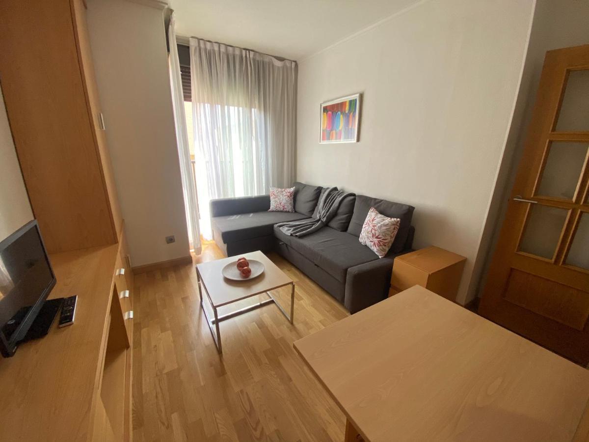 Apartment Close To Airport, Ifema Madrid Luaran gambar