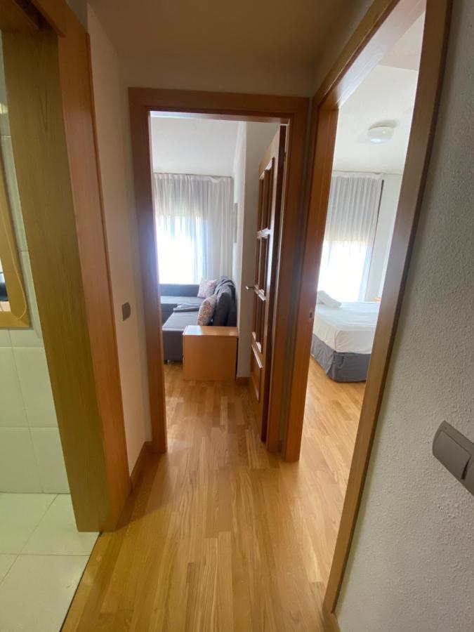 Apartment Close To Airport, Ifema Madrid Luaran gambar